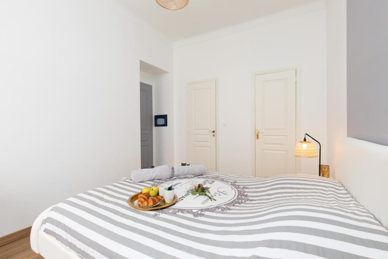 2 Rooms Apartment, Near The Sea And Local Market Cannes Ngoại thất bức ảnh